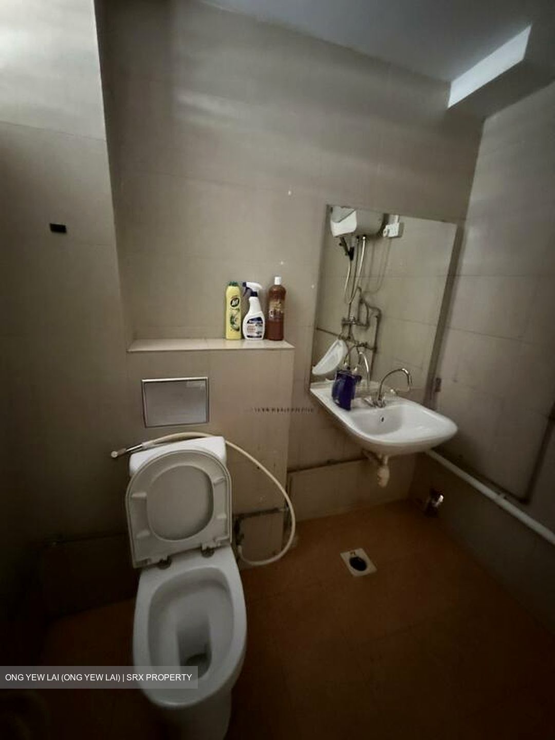 Lorong Bachok (D14), Office #522454971